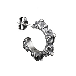 Серьга из белого серебра