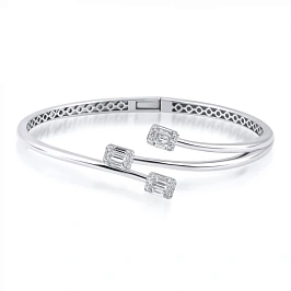 Жесткий браслет с бриллиантами из золота (17.0)