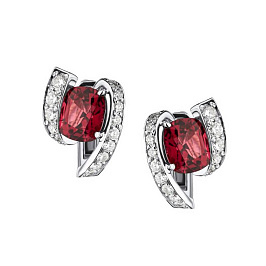 Серьги из белого золота со шпинелью 3,54 ct
