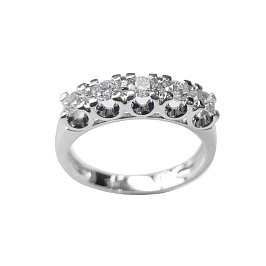 Кольцо из белого золота с бриллиантами