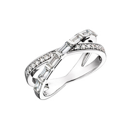 Кольцо из белого золота с бриллиантами