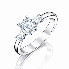 Кольцо из белого золота с бриллиантами 0,82 ct