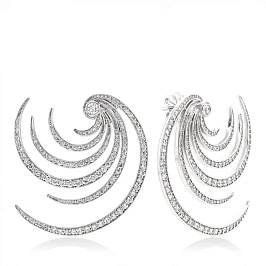 Эксклюзивные золотые серьги с бриллиантами