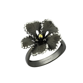 Кольцо из белого золота с сапфиром 0,03 ct