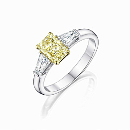 Кольцо из белого золота с фантазийным бриллиантом 0,86 ct