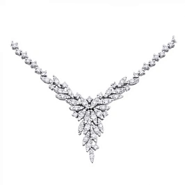 Золотое колье с бриллиантами