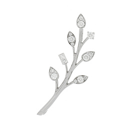 Брошь из белого золота с бриллиантами