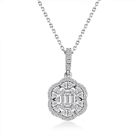 Золотое колье с бриллиантами