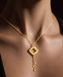 Колье из золота