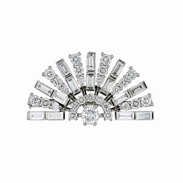 Брошь из белого золота с бриллиантами