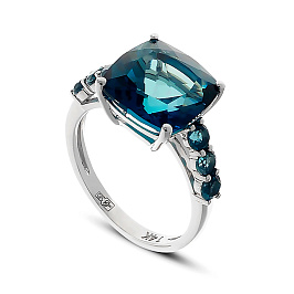 Кольцо из белого золота с топазами 7,1 ct
