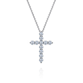 Крест из белого золота с бриллиантами