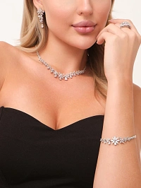 Золотой браслет с бриллиантами