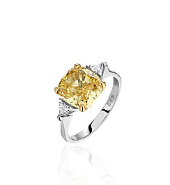 Кольцо из золота с фантазийным бриллиантом 4,41 ct