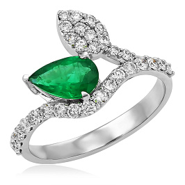 Кольцо из белого золота с изумрудом 0,7 ct