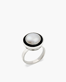 Кольцо из серебра с жемчугом